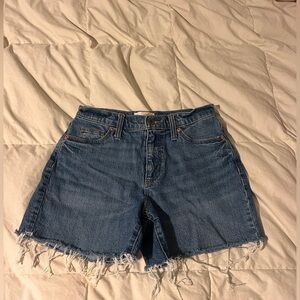 Universal Threads Jean shorts. Medium wash. Size 0 (fits more like 4)